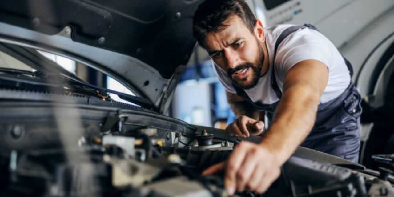 Steps To Become A Diesel Mechanic