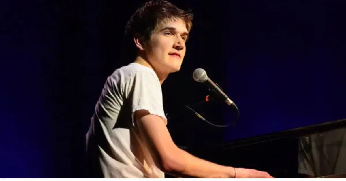 Bo Burnham Biography