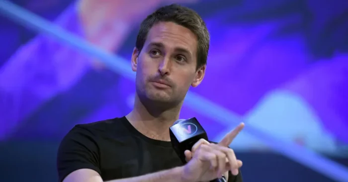 Evan Spiegel Biography