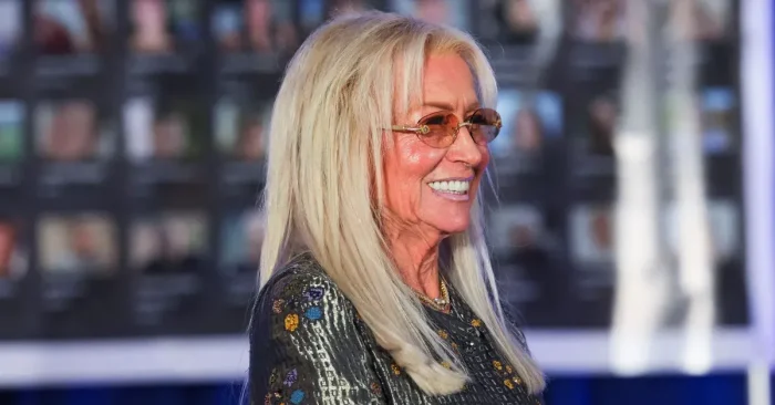 Miriam Adelson Biography