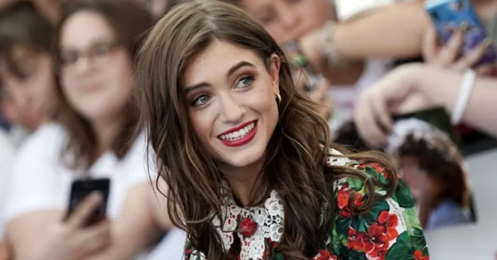 Natalia Dyer Biography