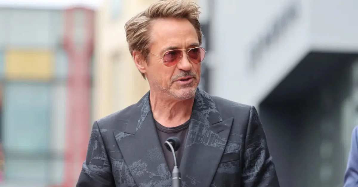 Robert Downey Jr Biography