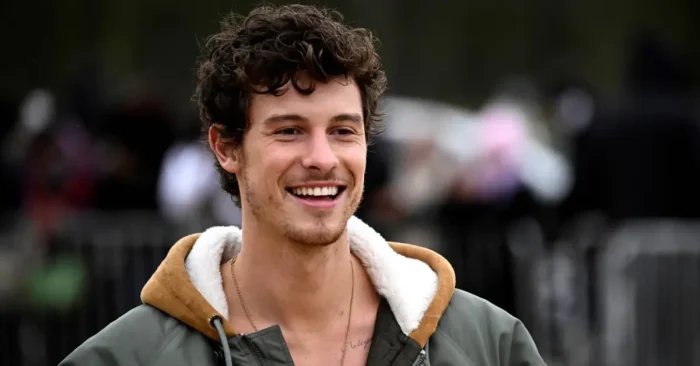 Shawn Mendes Biography