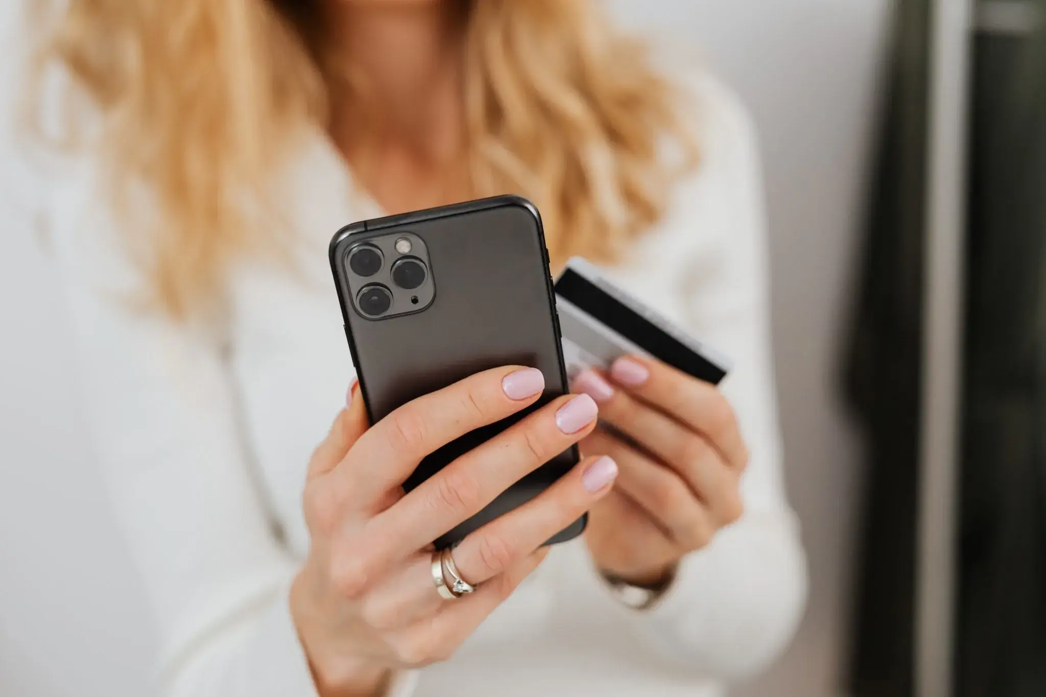 iPhone Sales Guide