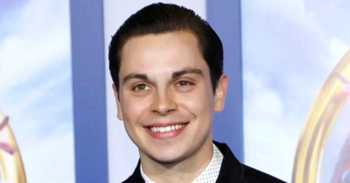 Jake T. Austin Biography