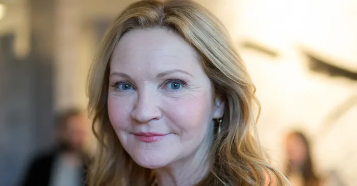 Joan Allen Biography
