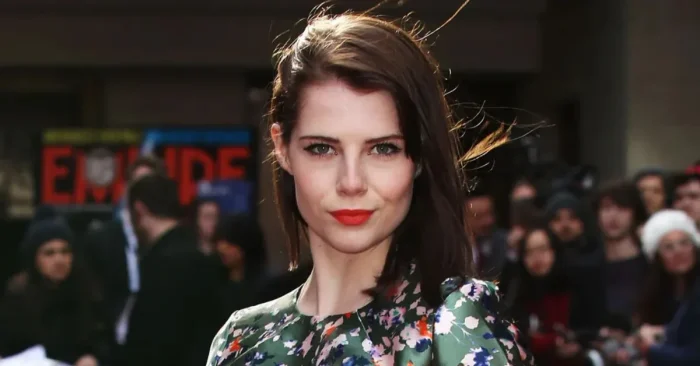 Lucy Boynton Biography