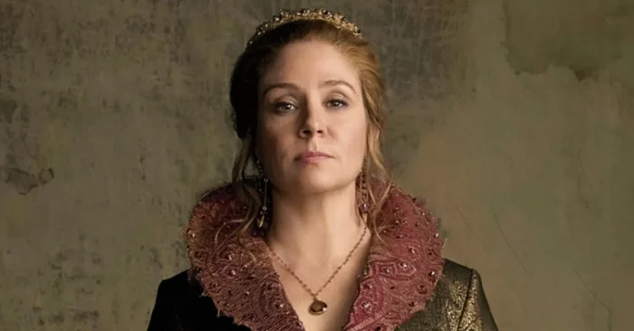 Megan Follows Biography