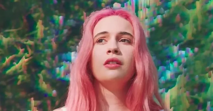 Bea Miller Biography