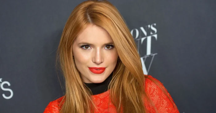 Bella Thorne Biography