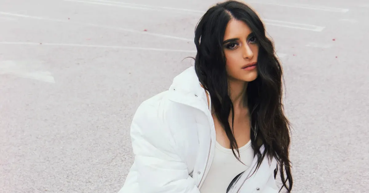 Gia Woods Biography