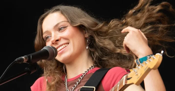 Holly Humberstone Biography