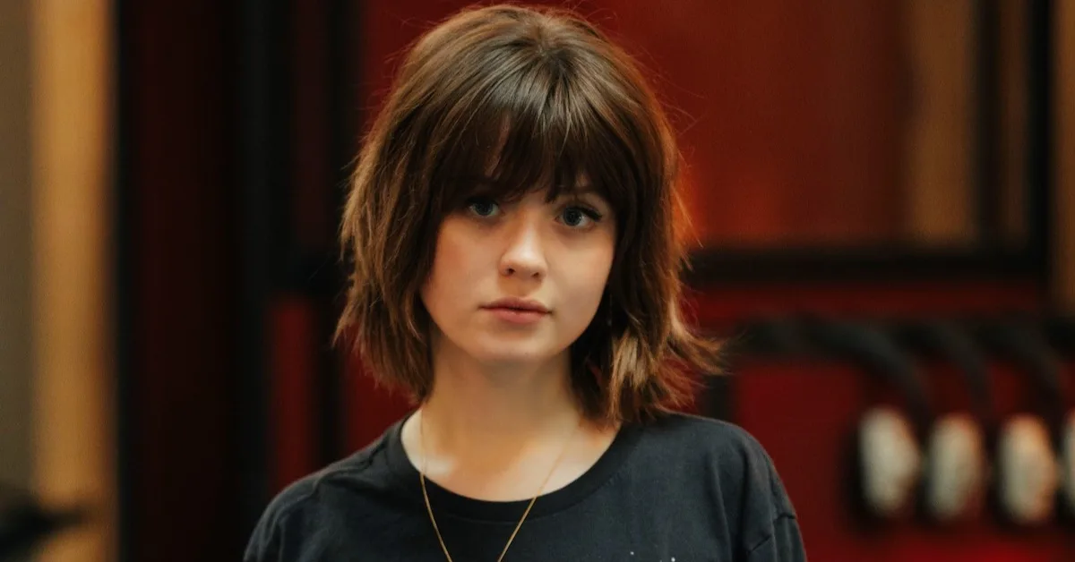 Maisie Peters Biography