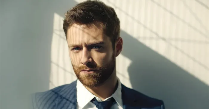 Richard Rankin Biography